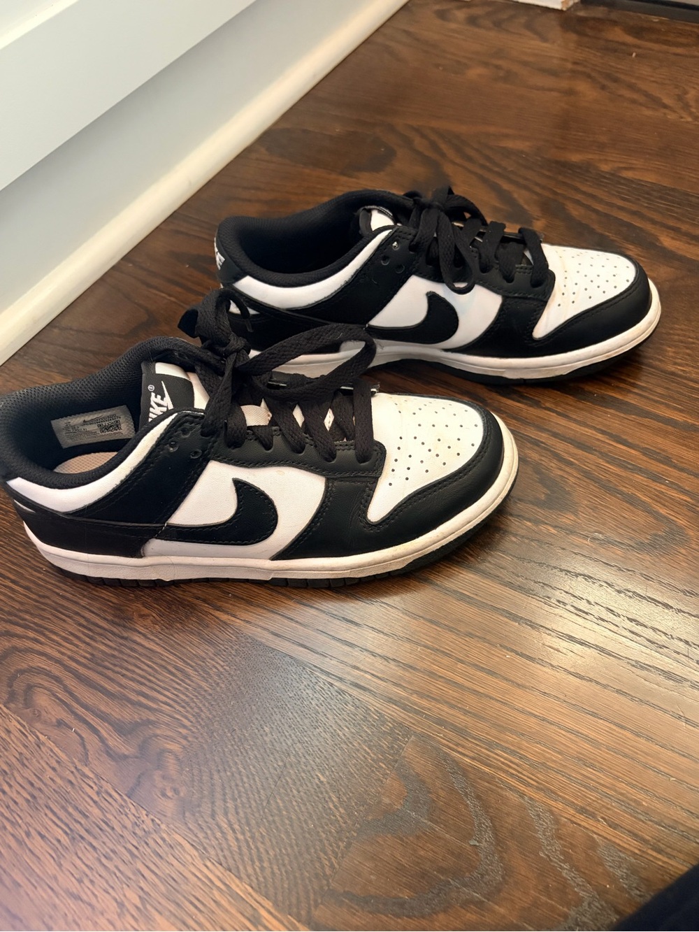 Nike Kids Black and White Low-Top Sneakers